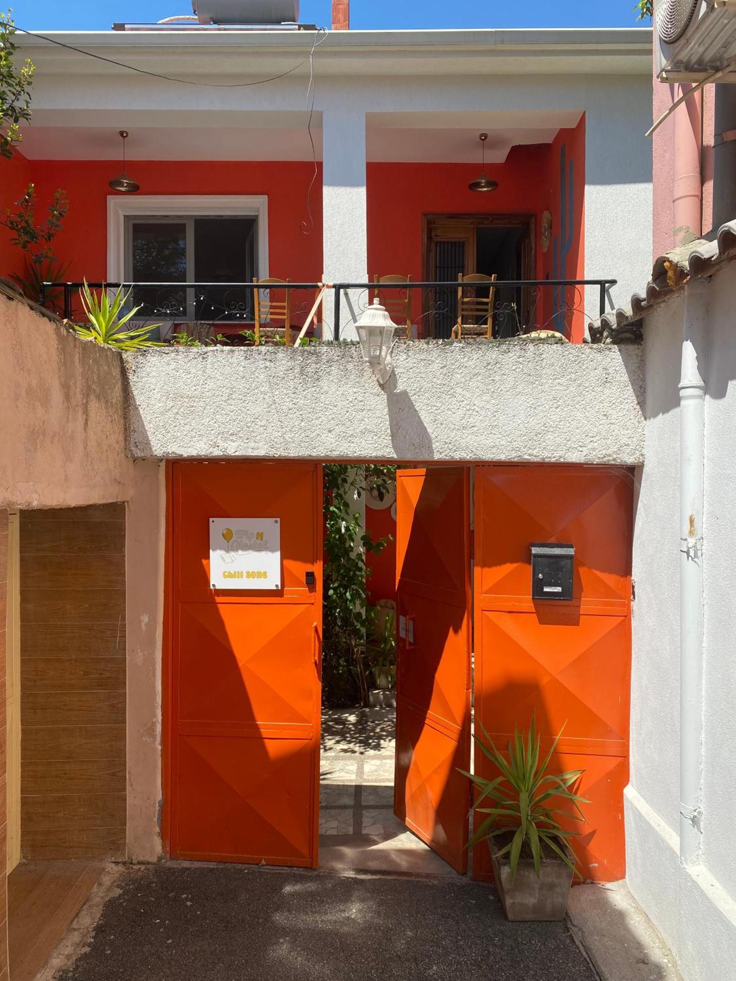 Trip'N'Hostel Chill Zone Tiranë Luaran gambar